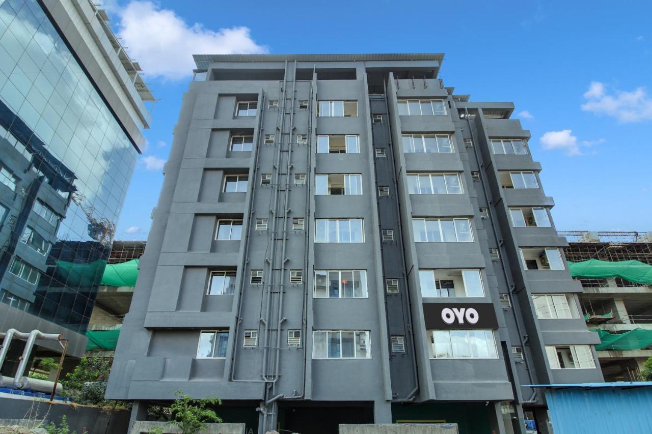 Super Oyo Townhouse 1237 Balewadi Hotel Méribel Village Exterior foto