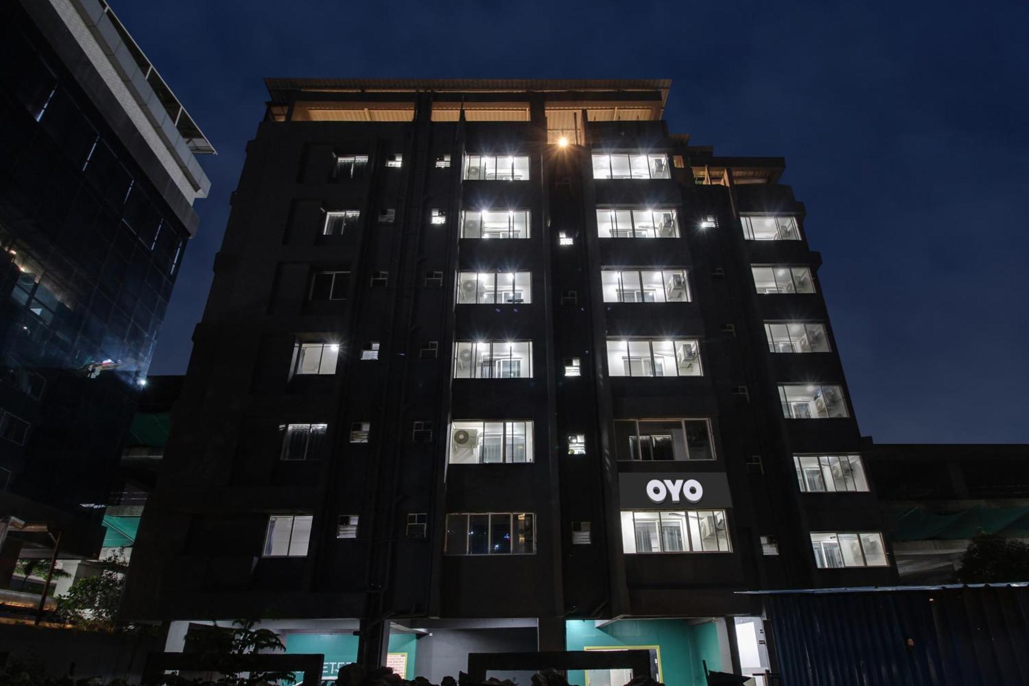 Super Oyo Townhouse 1237 Balewadi Hotel Méribel Village Exterior foto